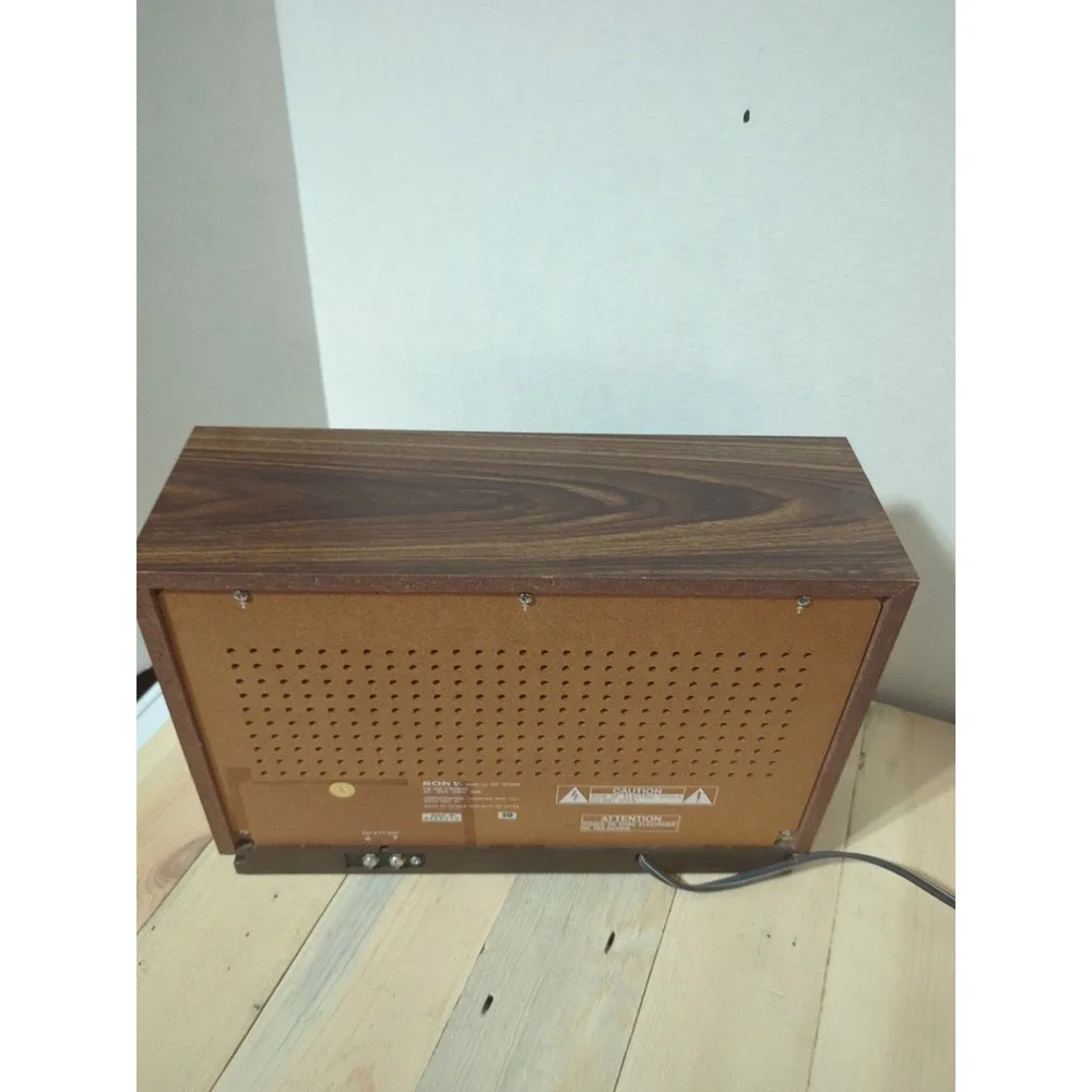 Vintage Sony ICF-9740W AM/FM Tabletop Radio - WORKS